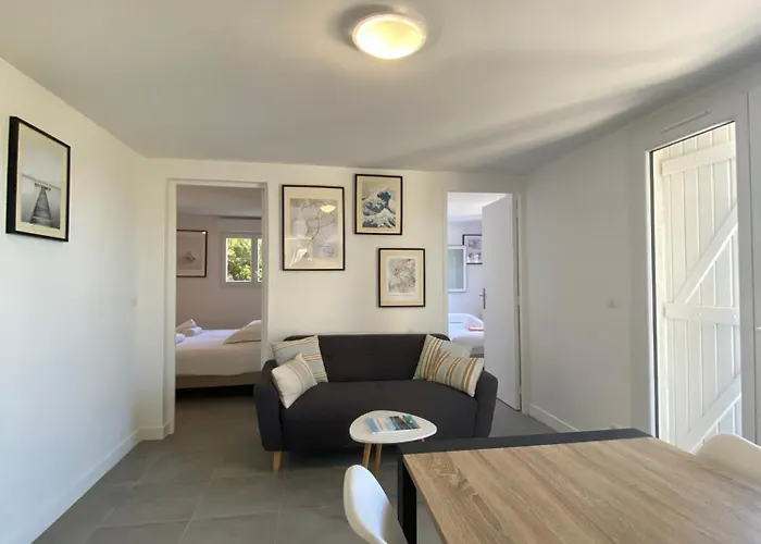 Marina Di Fiori By Intendance Excellency Porto Vecchio