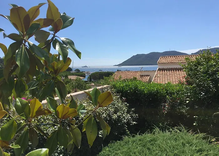 Marina Di Fiori By Intendance Excellency Appartamento *