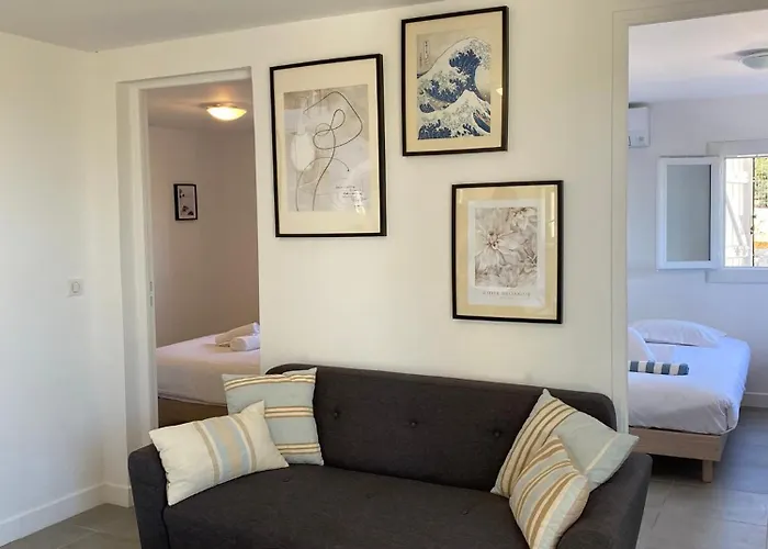 Marina Di Fiori By Intendance Excellency Apartment *