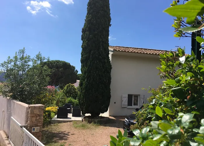 Apartment Marina Di Fiori By Intendance Excellency