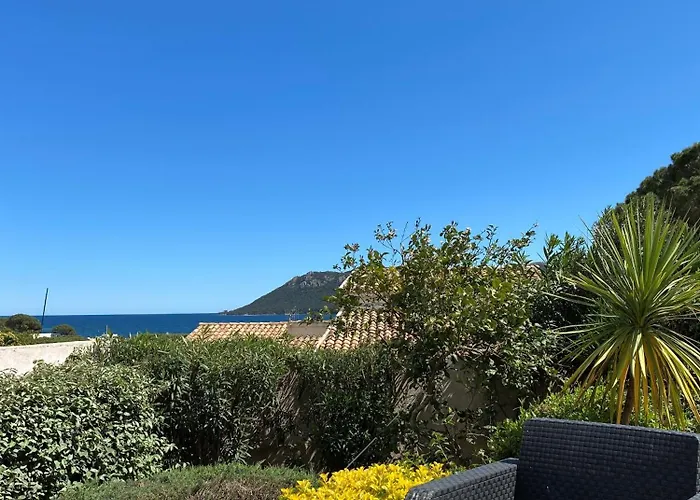 Marina Di Fiori By Intendance Excellency *